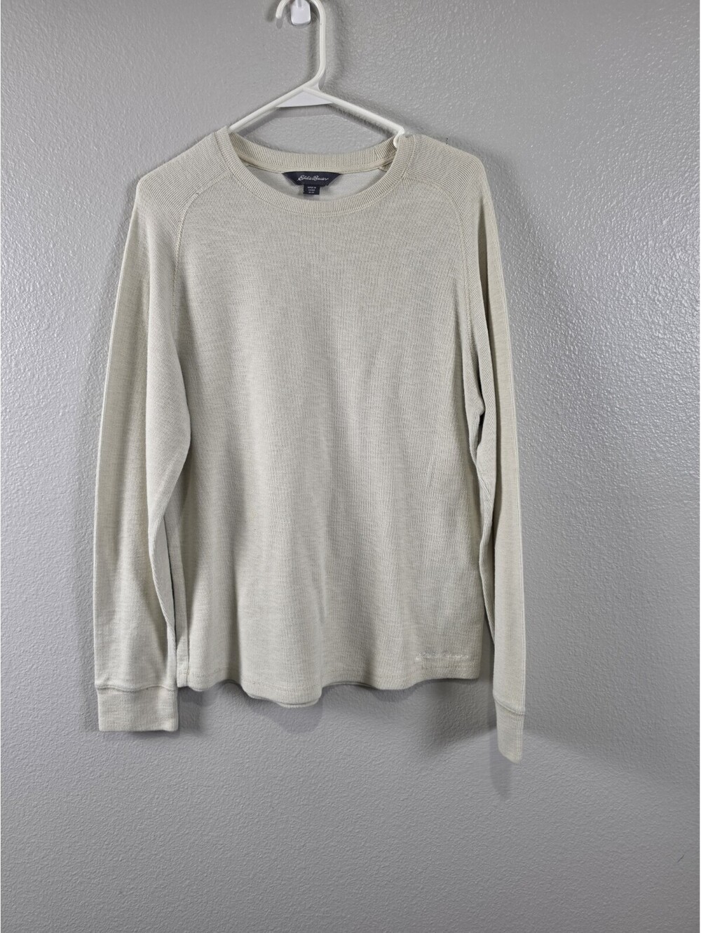 Mens Medium Eddie Bauer Cream Color Pullover Sweater Long Sleeve Crew Neck